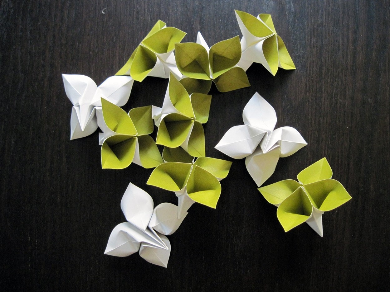 Origami Flowers - Large - Sage Green and White - Set of 10
