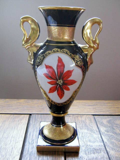 Vintage Lindner Kueps Cobalt Blue Bavarian Poinsettia Vase 24k Gold