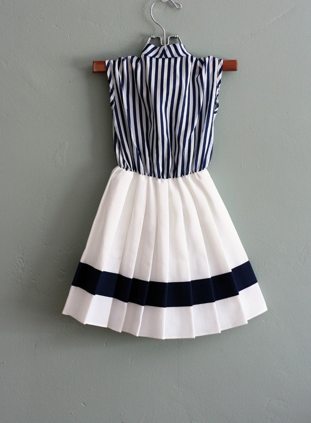60s 4/5 little pleated Secretary DRESS