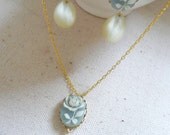 Flower Cabochon & Pearl Drop Earrings and Necklace Set