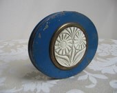 Vintage Compact Trinket Box Art Deco Blue Cream Brass Tin Metal Bakelite Faux Ivory Flower, RUSTY