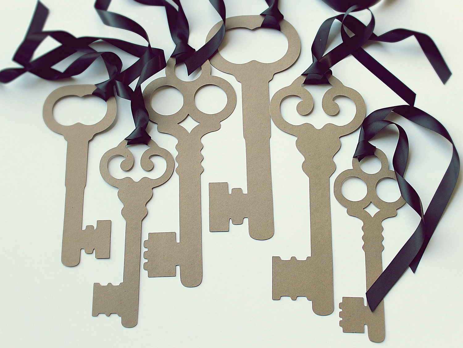 Alice in Wonderland Party Decoration Prop- 6 Large  Intricate Skeleton Keys- Kraft