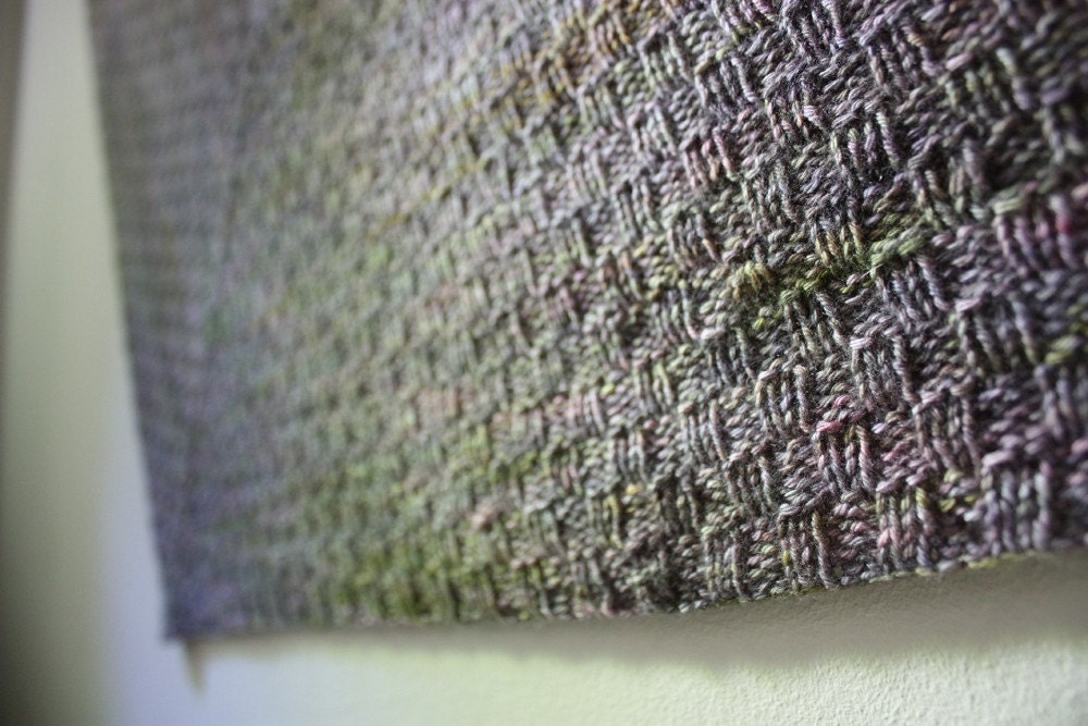 Knitting Pattern / Cheques Checkered Rib Shawlette Kerchief / PDF Digital Delivery