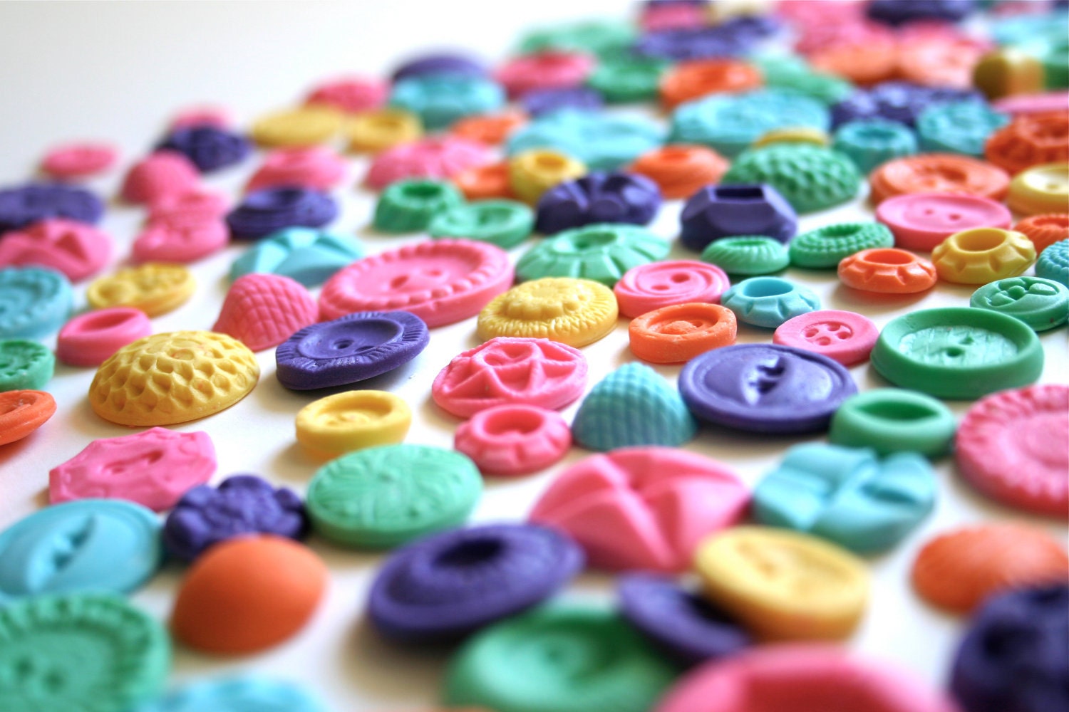 Edible Vintage Candy Buttons 200 Bright Pop Colors / All of our Buttons are vegan, but no soy