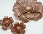 Large Vintage Metal Flower Brooch Pin with matching Clip on Earrings Mauve