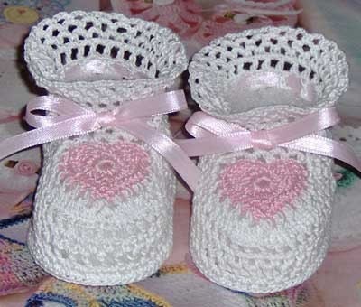Crochet Hearts Baby Booties