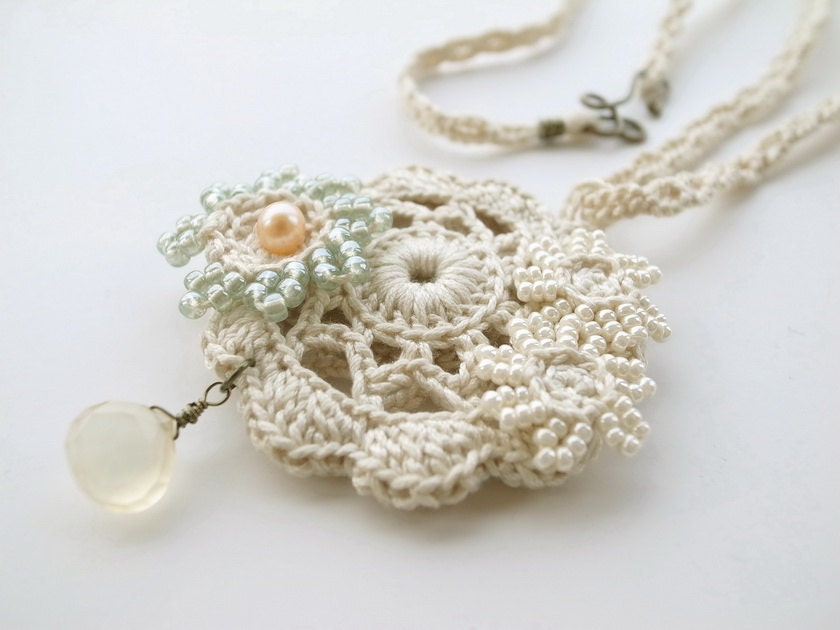 Irish Crochet Lace Jewelry (Bronwyn I) Pendant