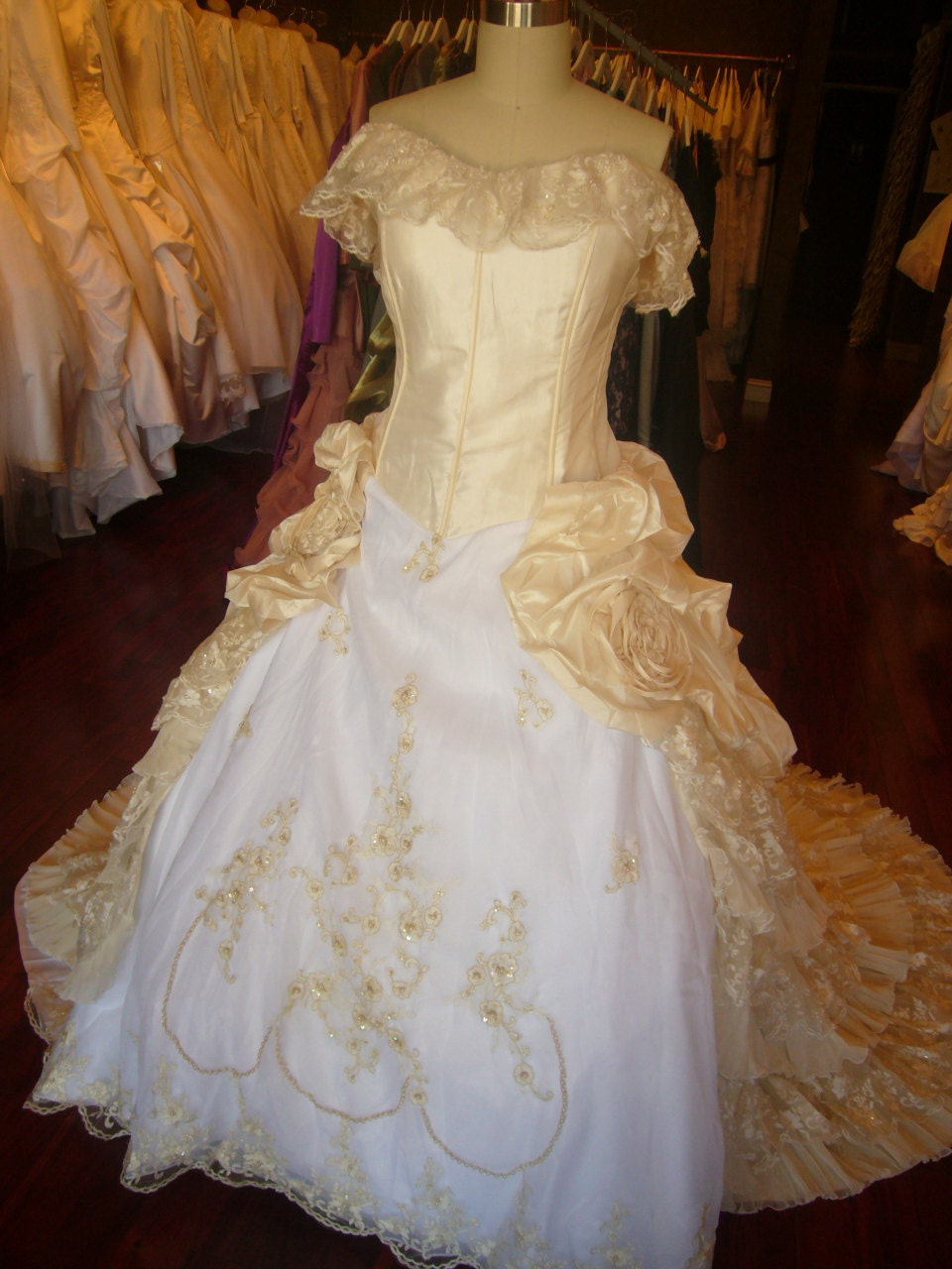 Victorian Corset Bridal Gown Wedding Dress