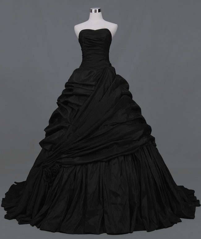 Alternative Black Wedding Dress for Gothic or Halloween Theme