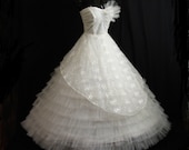 SALE Vintage 50's 50s STRAPLESS Bombshell White Tulle Lace Party Prom Wedding DRESS Gown