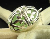 Sea Glass Jewelry - Filigree Necklace Silver Sea Glass