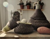 The Pod Family Baskets in dark brown