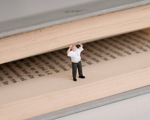 Book Lift 8x10