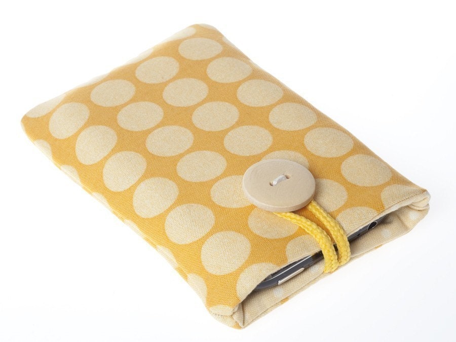 FREE SHIPPING  Iphone Ipod case - yellow dots-