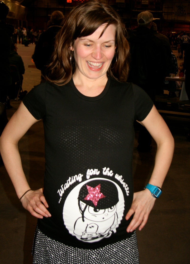 Roller Derby Shirt MATERNITY Waiting on the Whistle 2XLARGE by lucy Dynamite of Black Sheep Sk8