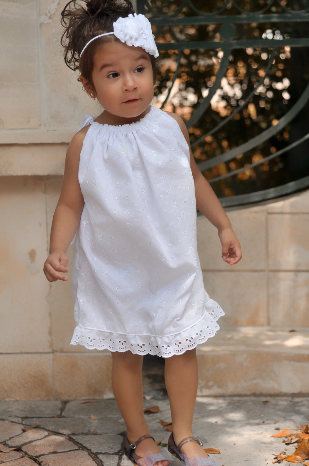 White Dress..Pillowcase Dress..Toddler Dress..Beach Dress..Girl Dress