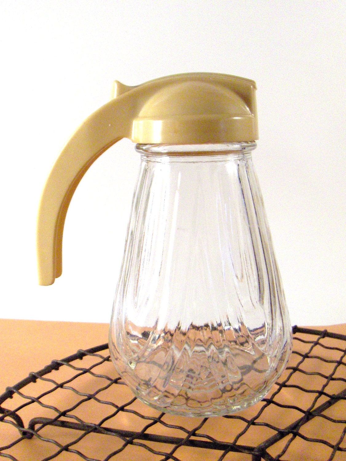 Vintage Syrup Pitcher Pourer Container Federal Glass Kitchen from Converged Commodities vestiesteam thebestvintage