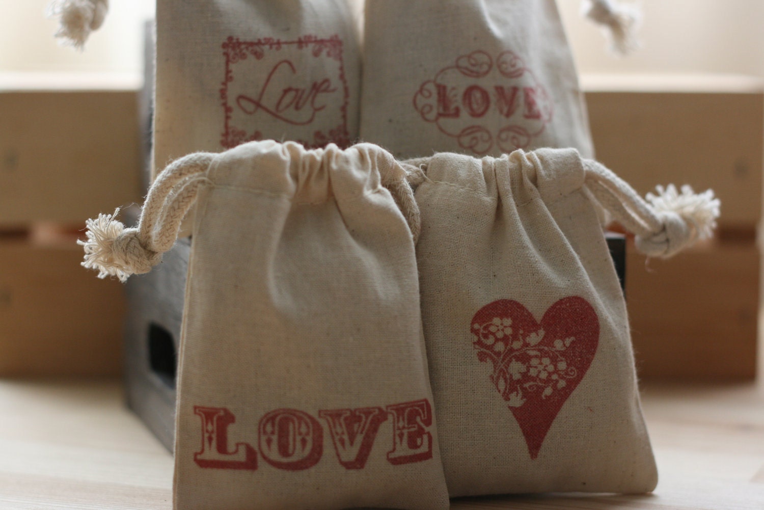 cotton muslin favor gift bag, LoVe Variety in ReD x20, muslin wedding favor bags, favor bags for baby shower, soaps, candies