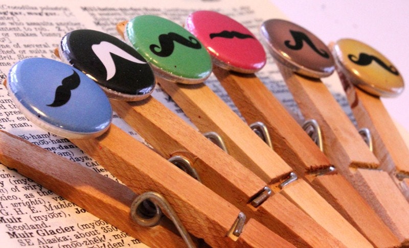 5 MUSTACHE ClothesPins with dimension with bonus pin