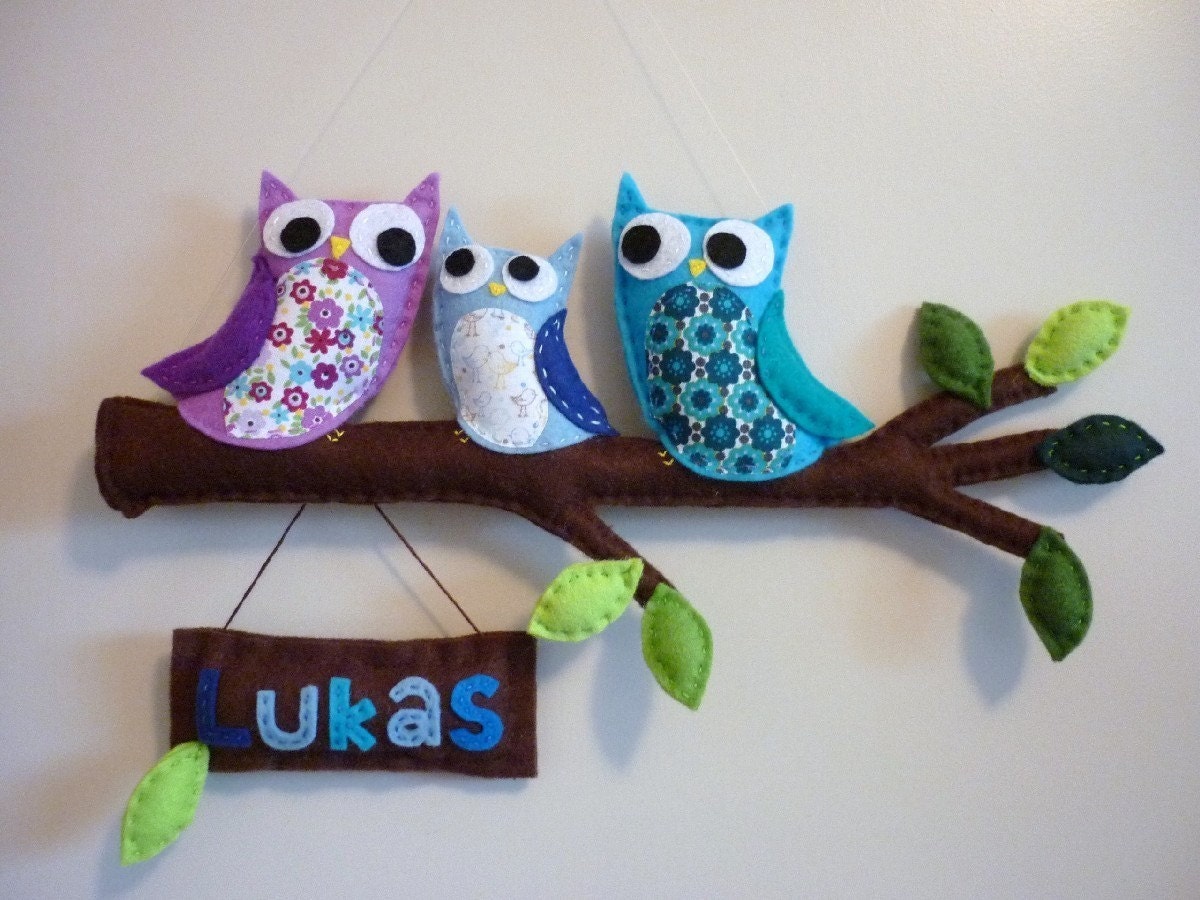 Personalized Wall or Door Name Plaque - Owl Family - Mom, Dad and Baby Boy