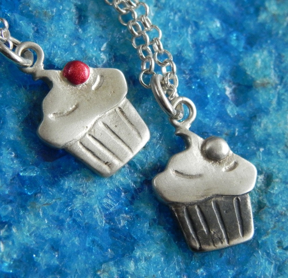 Sweet cupcake necklace pendant in sterling silver