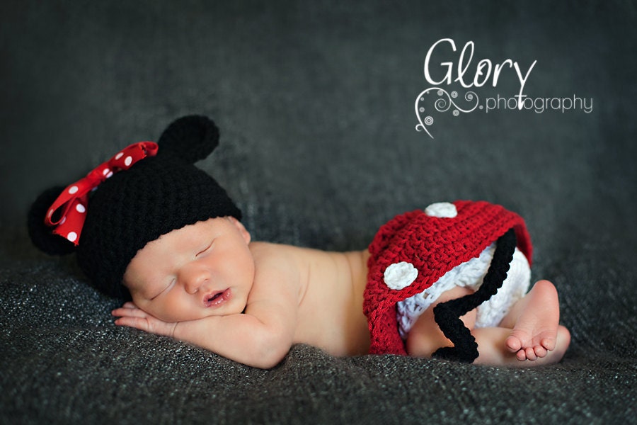 Minnie Mouse Hat and Diaper cover  Newborn photo prop