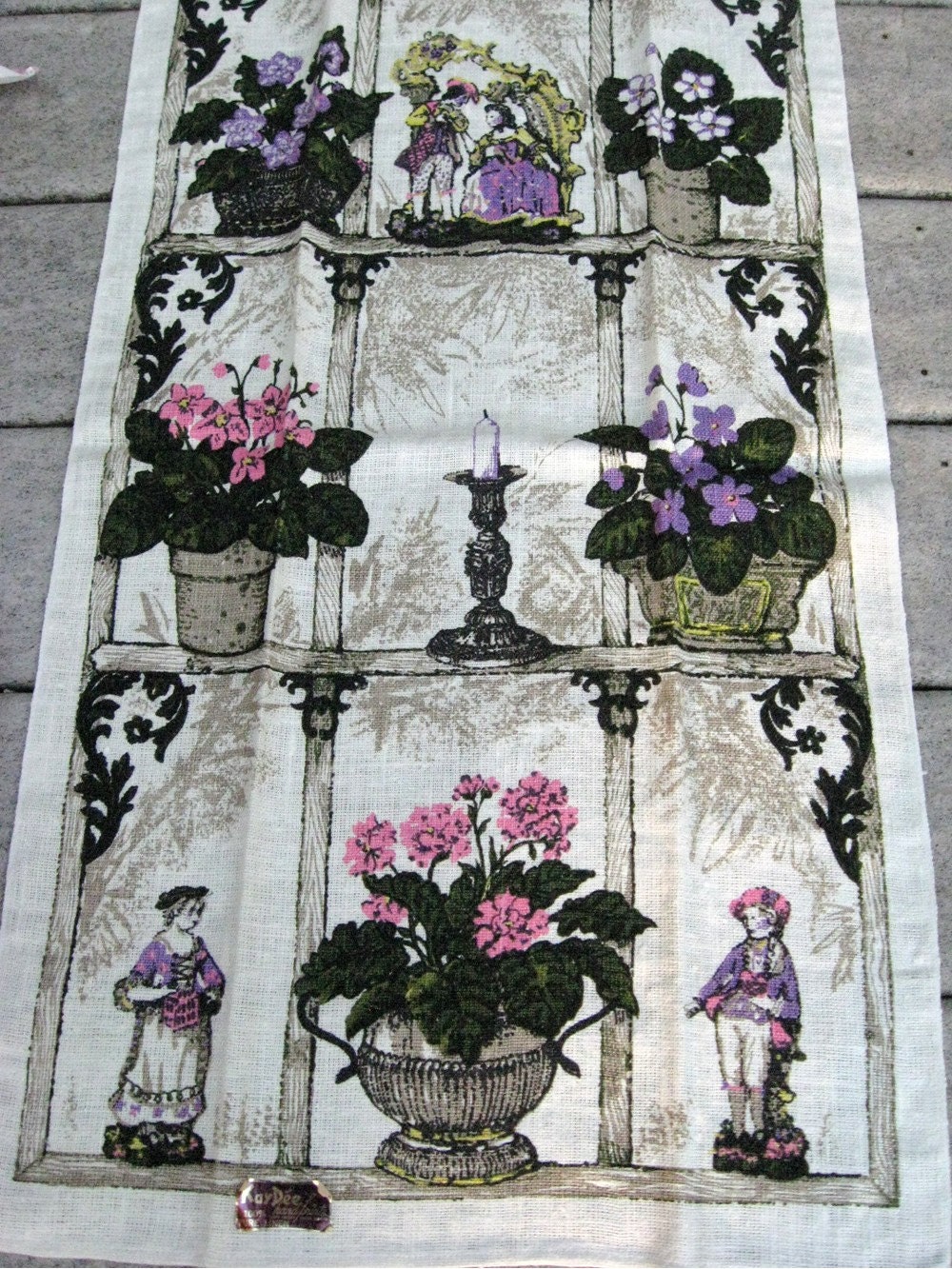 Kay Dee Handprints  Set of 2 100% Pure Linen Hope Valley, Rhode Island NWT Deadstock African Violets and Candlesticks