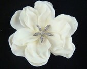 Light Ivory Hair Flower with Rhinestone STARFISH centerpiece / beach bride destination wedding hair flower starfish hair clip