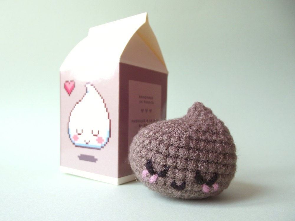 Chocolate scented crocheted Gwenn