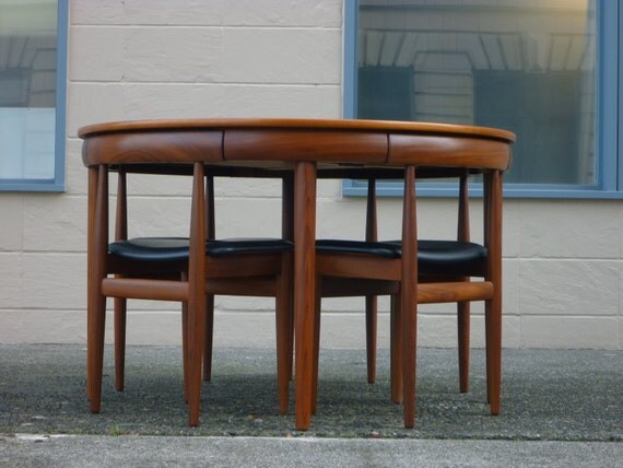 mid-century Hans Olsen dining set