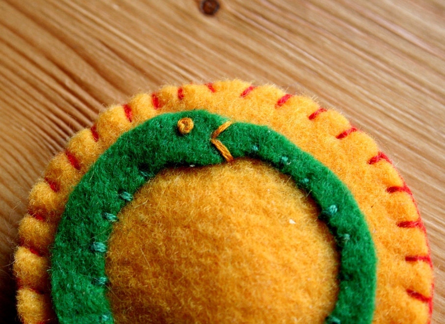 ouroboros - green and gold eternal snake pin