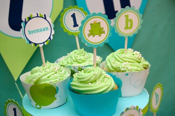 Frog Prince Cupcake toppers and wrappers - DIY custom printable Il_570xn