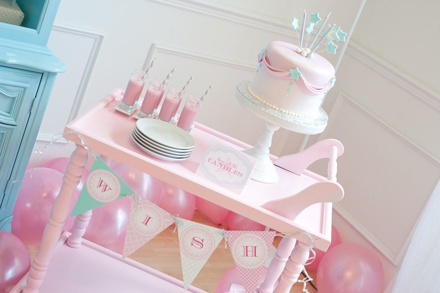 Make a WISH Custom Birthday Printable Party Pack as seen on HOSTESS Blog - DIY