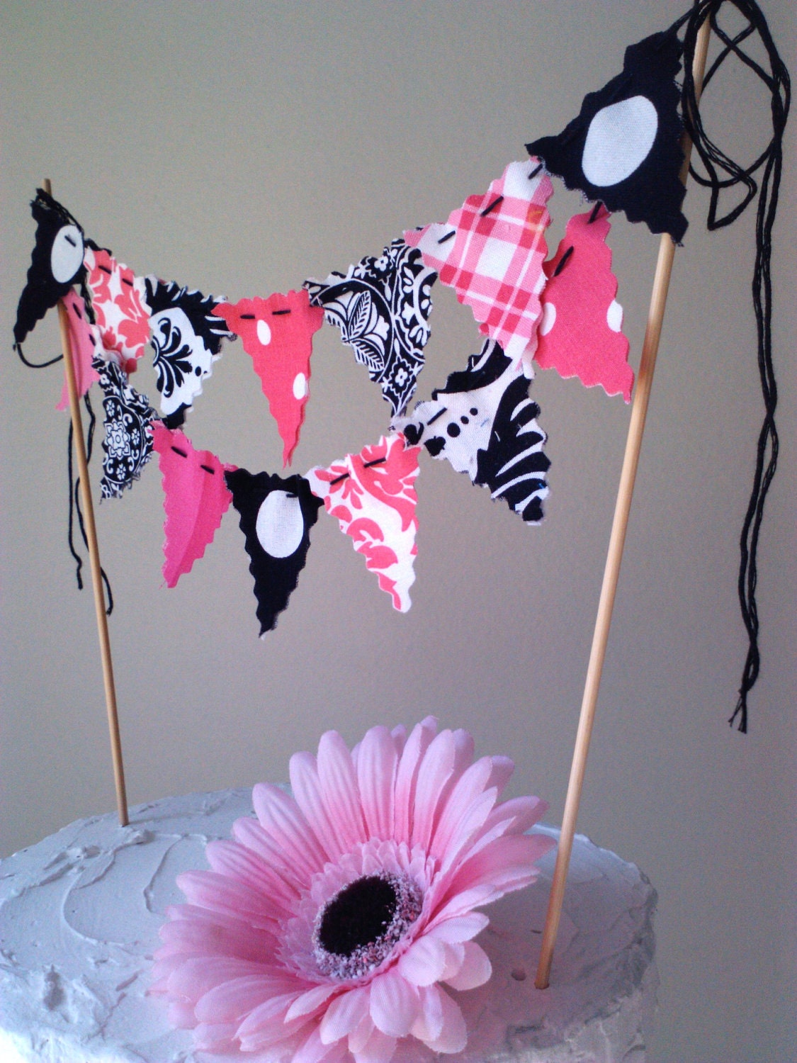 Cake Bunting Hot Pink and Black cake topper pennant flags Il_570xn