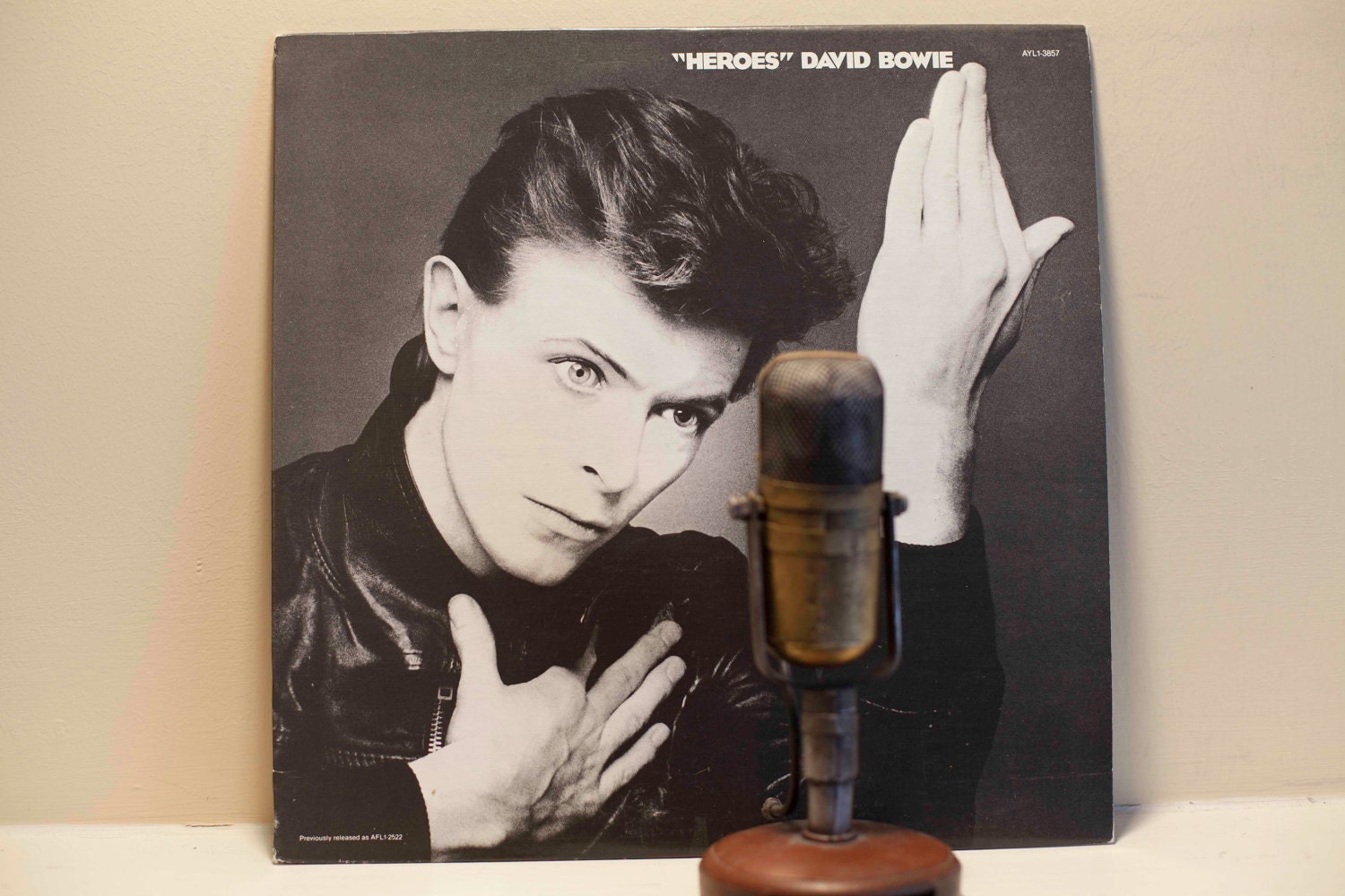 Vintage Vinyl Lp Record Album, David Bowie - "Heroes" (Original 1977 RCA Afl-1-2522, w/"Heroes", "Beauty and the Beast")