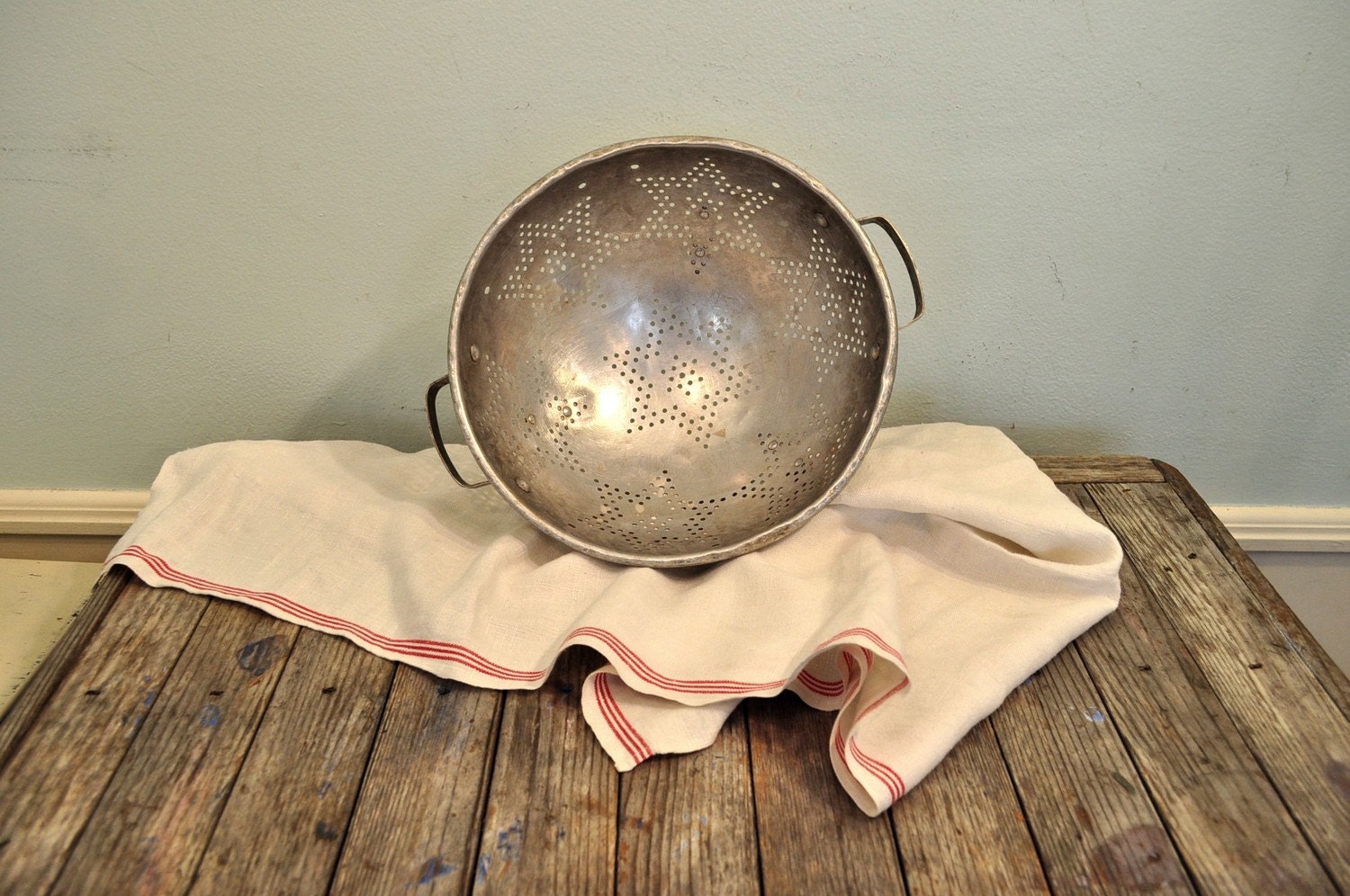 Vintage Aluminum Star Strainer Colander