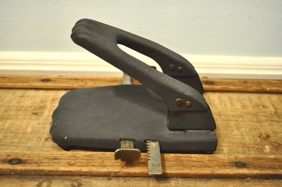 Vintage Mid Century Office School Hole Punch