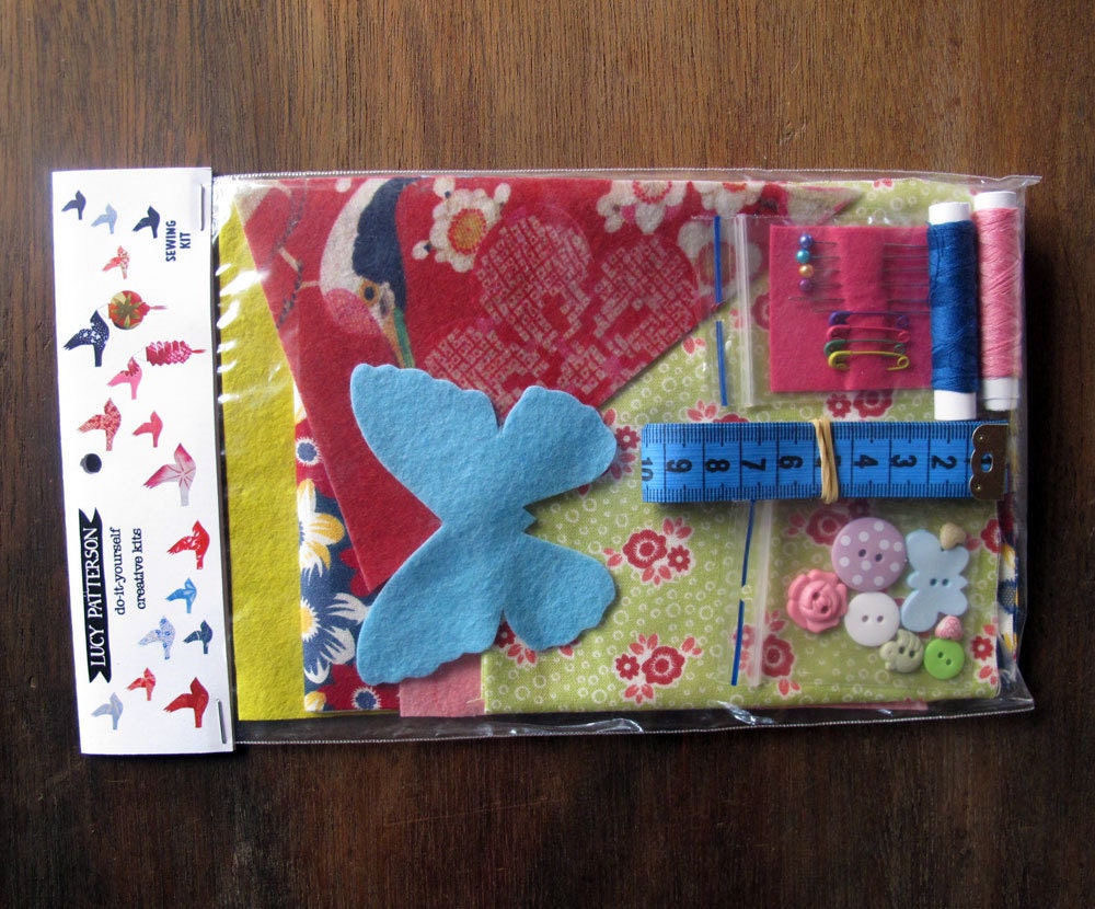 Sewing kit / crafting kit