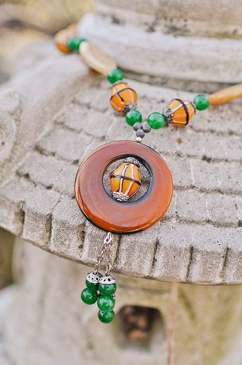 Hour glass stone necklace