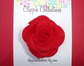 Red Posy clippie - Red Wool felt flower hair clip - no slip