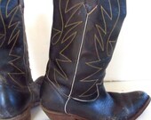 broken in vintage black leather cowboy boots - mens 10.5