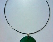 Green mother of pearl necklace