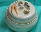 Casserole Lidded  Baking Dish  Handmade Ceramic Pottery     Stoneware