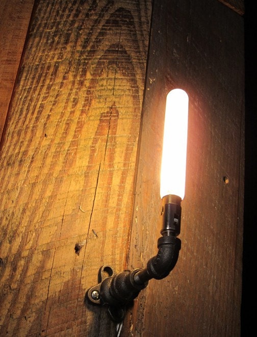 Little Guy Pipe-Light