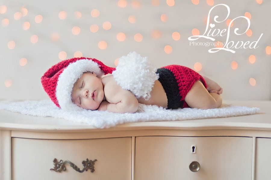 PDF CROCHET PATTERN - Little Santa hat, diaper cover and mini-blanket