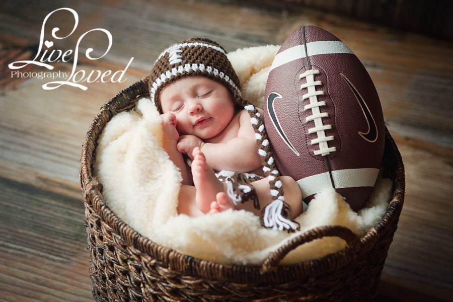 Download PDF crochet pattern 018 - Football earflap hat - Multiple sizes from newborn through age 4