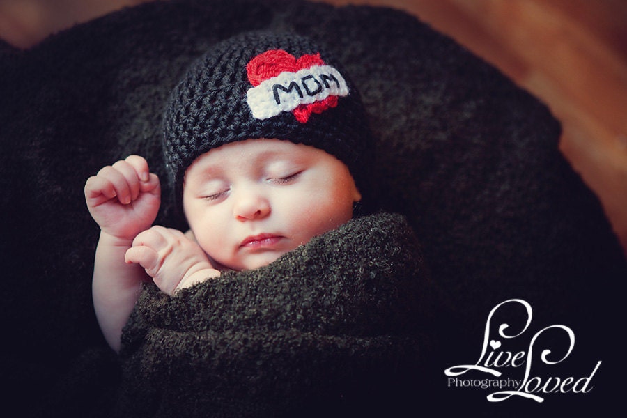Download PDF crochet pattern 020 - I Love Mom beanie - Multiple sizes from newborn through 12 months