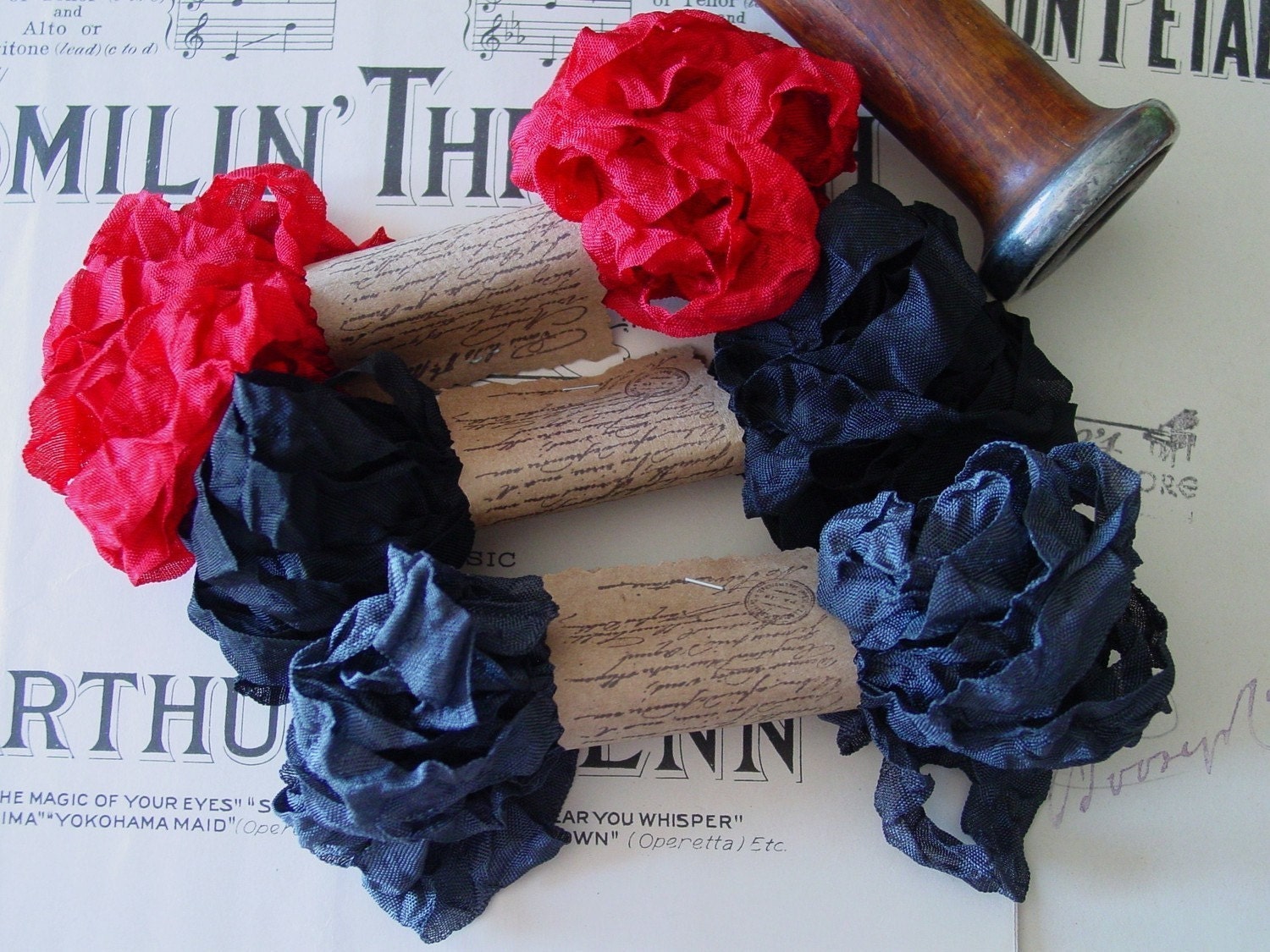 Shabby Wrinkled ribbon bundle called Count Dracula, 15 yards