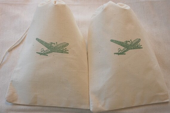 10 Mature Airplane - Organic Muslin Cotton Favor Gift Bags with Drawstrings 5x7 inch - You choose ink color Il_570xn