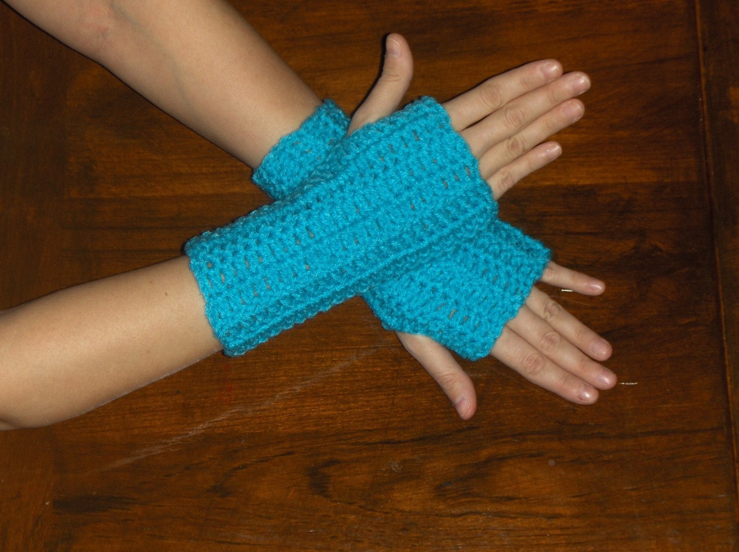 Arm Warmers, Fingerless Gloves, Texting Gloves, Turquoise Shorty  Handmade Crocheted  Simple